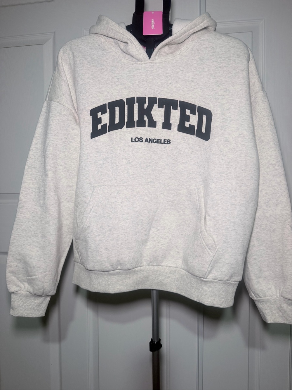 Edikted Los Angeles Off-White Hoodie Sweatshirt -